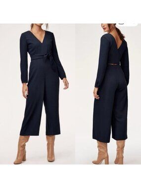 Aritzia Wilfred Écoulement Jumpsuit Tie-waist Navy Long-sleeve V Neck Size 6